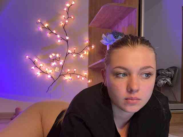 Jucielussie's chat room