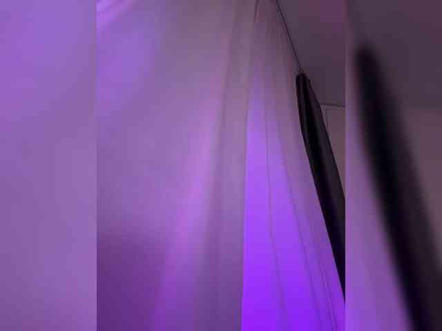 -Darkness-'s chat room