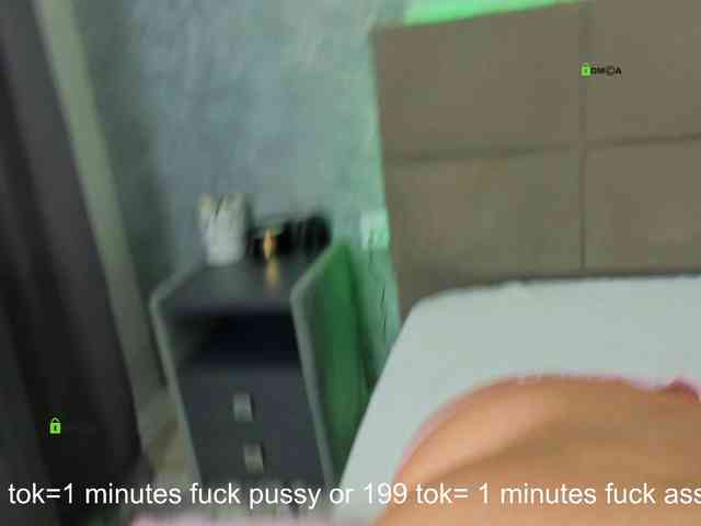 -Criss__Alex-__'s chat room