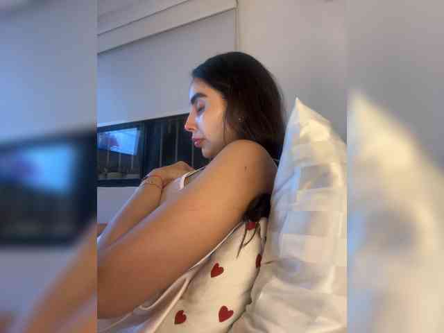 SallyeLeins's chat room