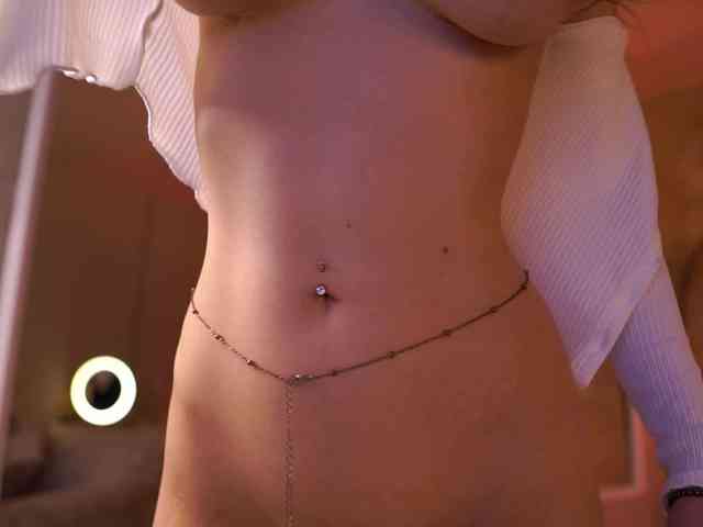 MaddieBryggs's chat room