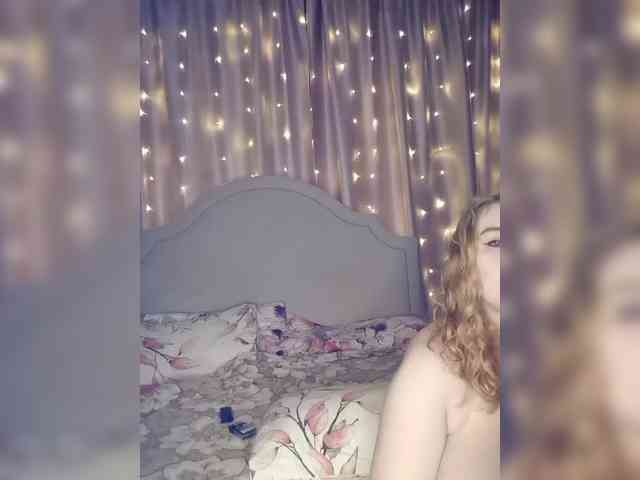 Her-Girl's chat room