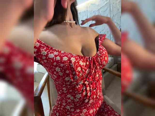 meforryou's chat room