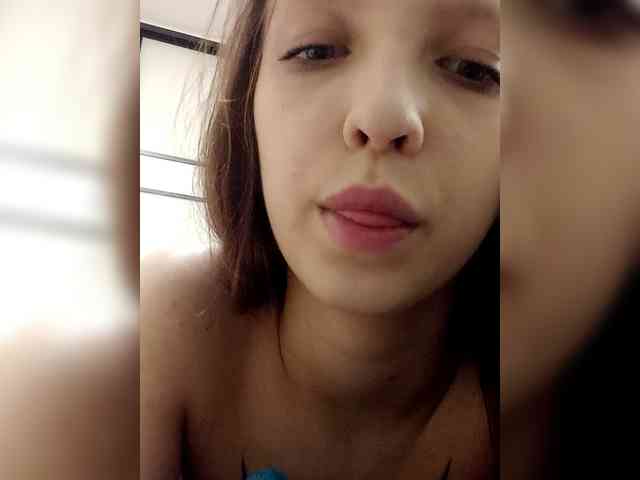 angelina20070's chat room