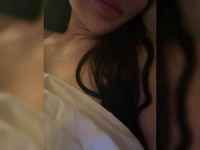 Ekaterina2221's chat room