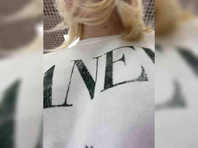 Cristi-Candy's chat room