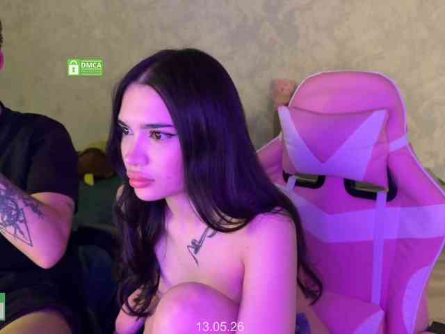 CoupleOnFire's chat room