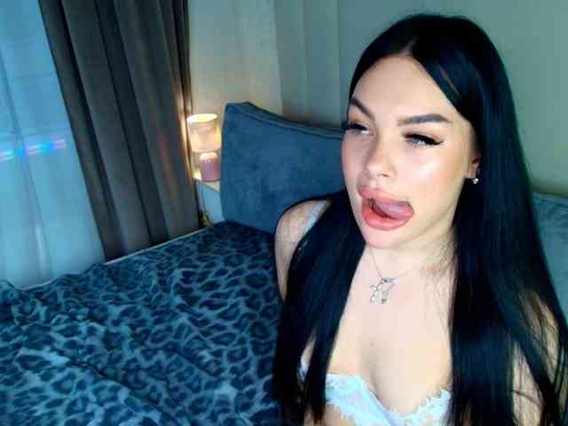 katerine-Monroe's chat room