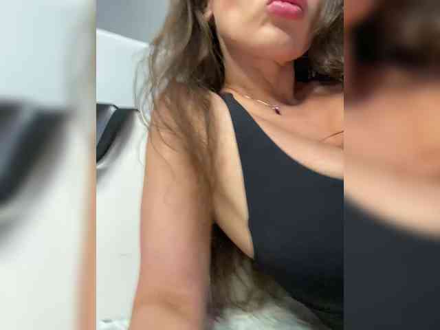 Dikiy_Angel's chat room