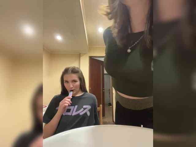 AHaHac_HaxpeH_B_yHuTa3's chat room