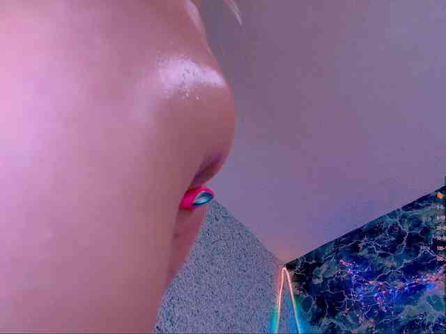 Tina-love-'s chat room