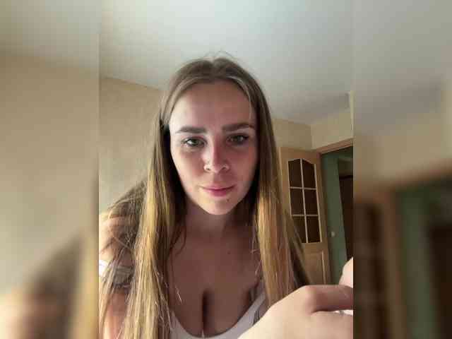 LolaSexxx's chat room