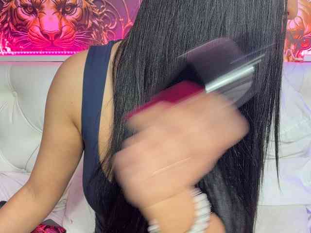 Madam_koss's chat room