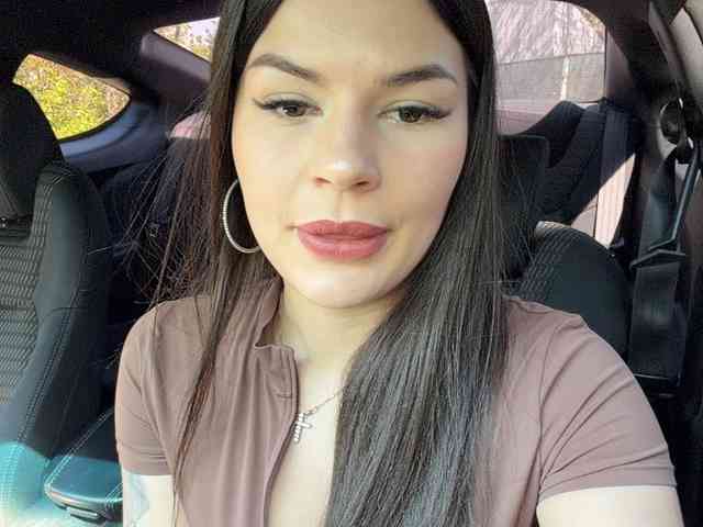 -MaybeBaby-'s chat room