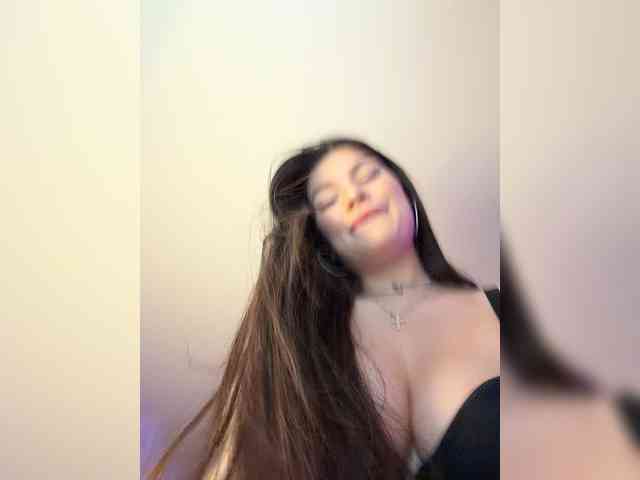 -MaybeBaby-'s chat room