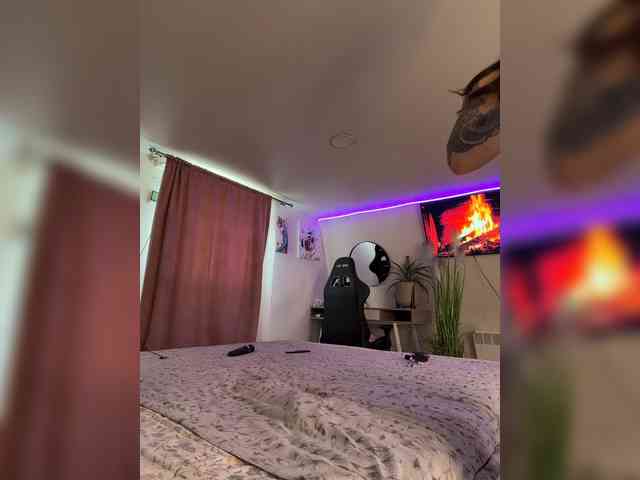 -MaybeBaby-'s chat room