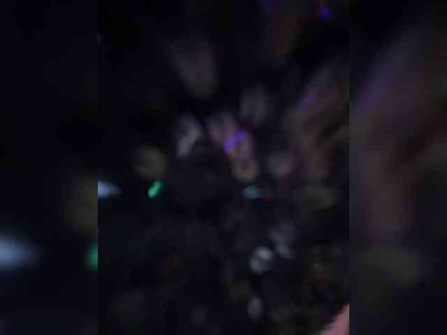 millemimi's chat room