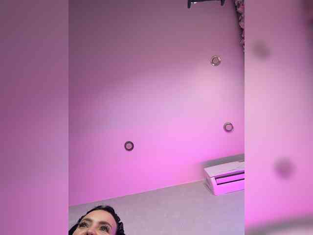 Madam_koss's chat room