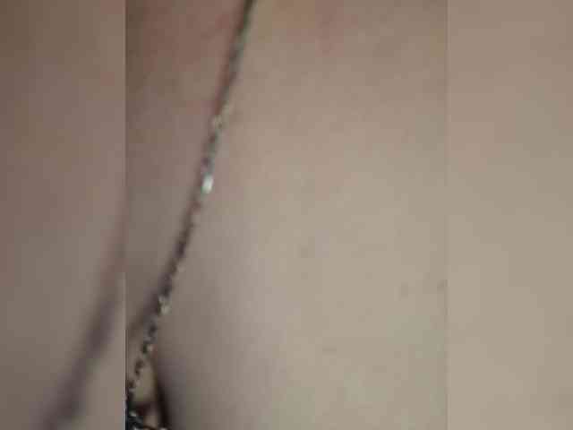 Her-Girl's chat room