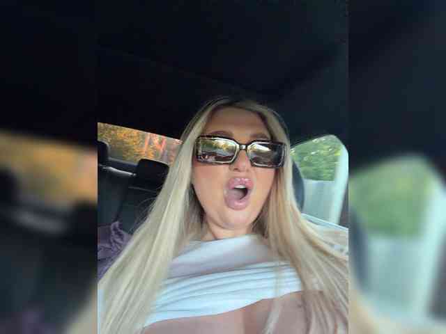Stiflers_mom's chat room