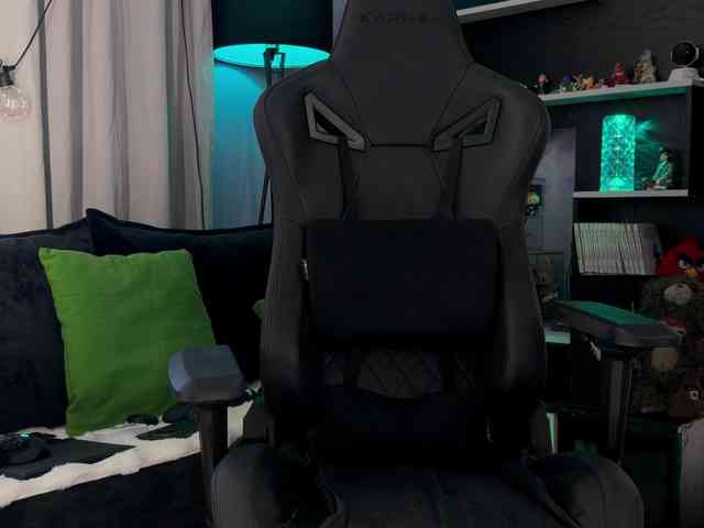 Kira_Li_Lime's chat room