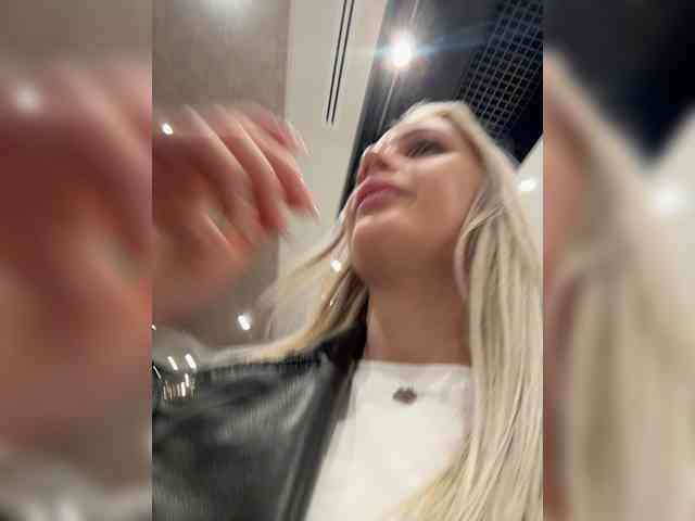 _Katrinka_'s chat room