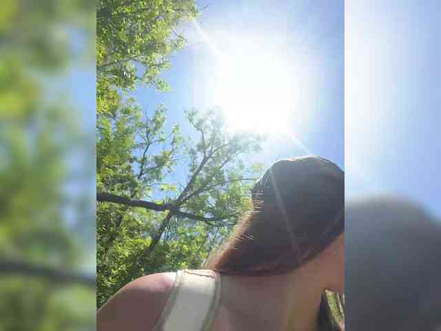 -EmilyBaby-'s chat room