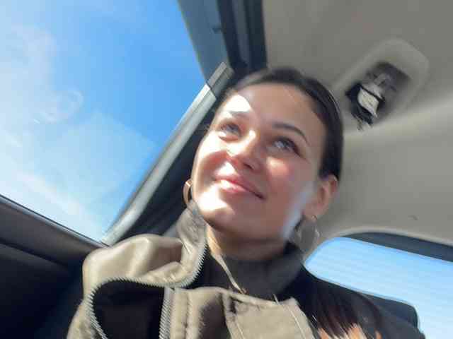 Anutka-chocolatee's chat room