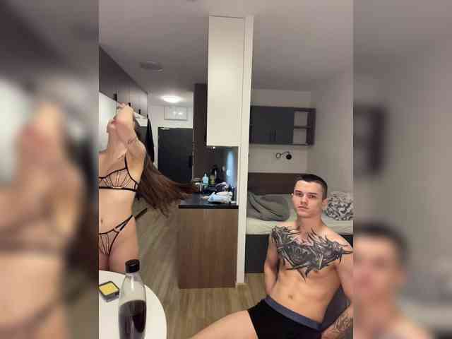 AAOneLove's chat room