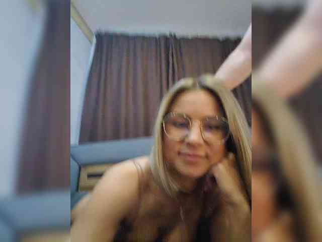 Zhenya-and-Vasilisa's chat room