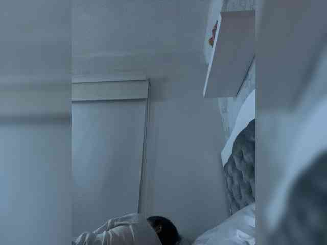 SallyeLeins's chat room