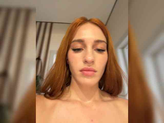 VictoriaBix's chat room