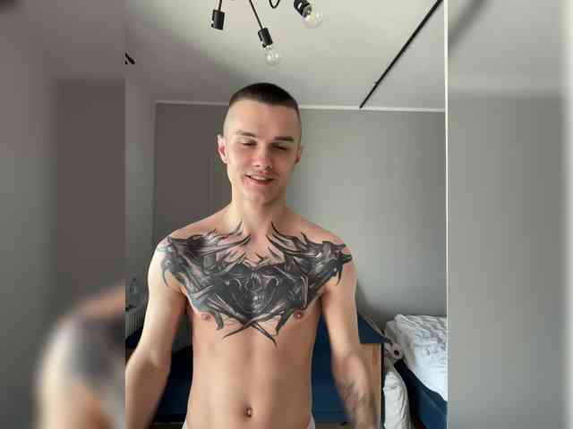 AAOneLove's chat room