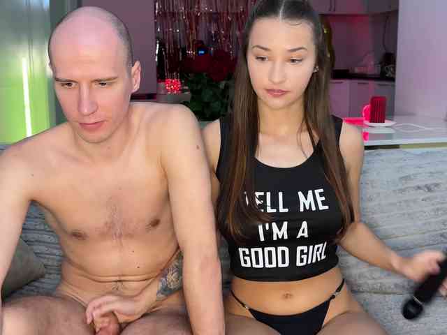 XXXDreamTeam's chat room