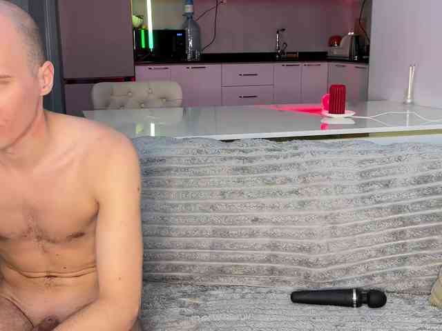 XXXDreamTeam's chat room