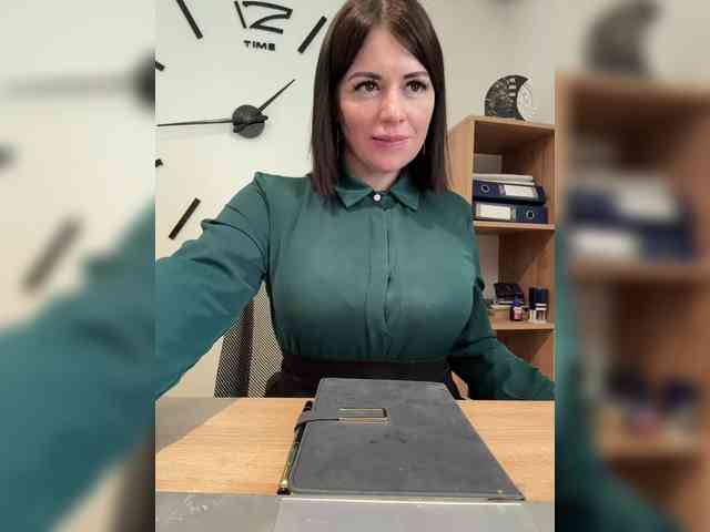 ANNA_Fox's chat room