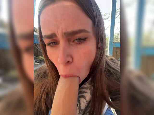 LolaSexxx's chat room