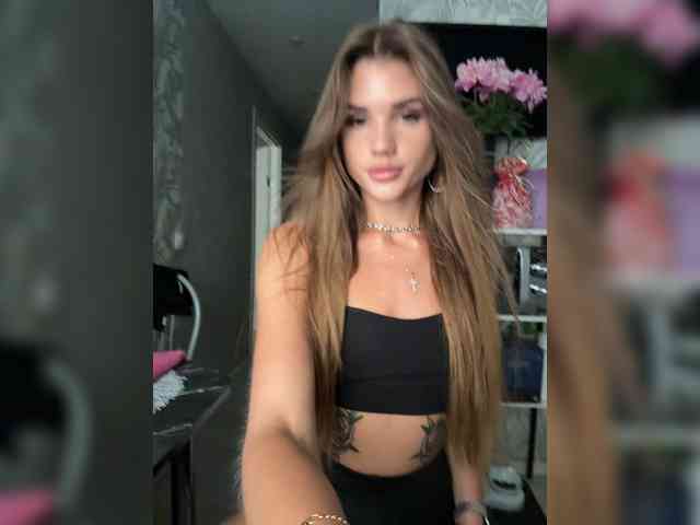 SweetyMia's chat room