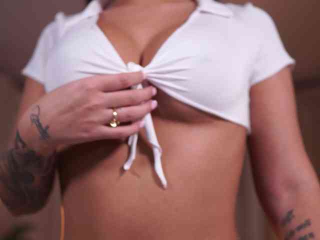 NatyDesiree's chat room