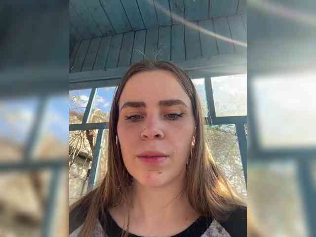 LolaSexxx's chat room