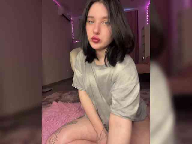 TeaseDuo's chat room