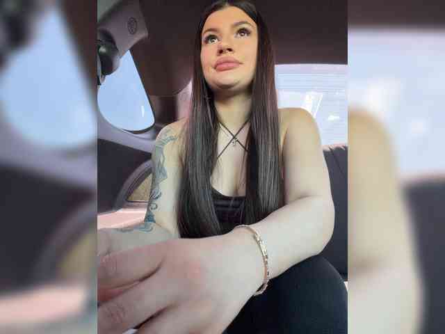 -MaybeBaby-'s chat room