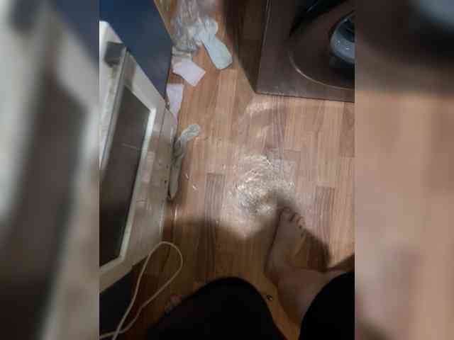 dirtyuaitpussy's chat room