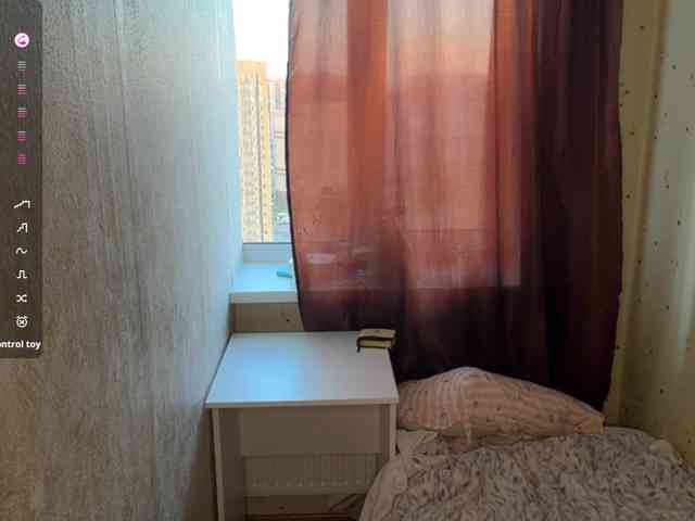 KiaraBasbas's chat room