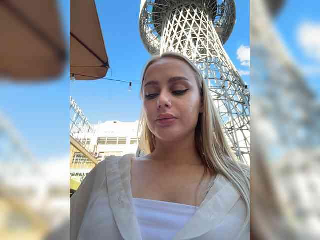 _Katrinka_'s chat room