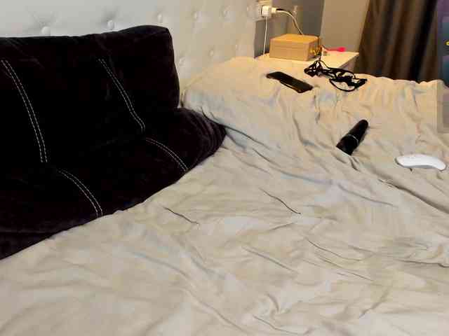 Emmanyxxx's chat room