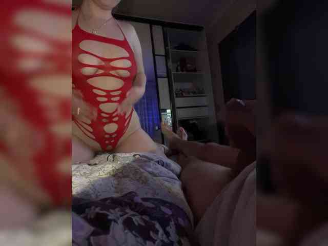 Smile23-1's chat room