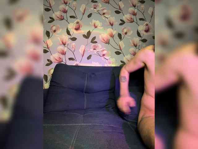 LIAMIA's chat room