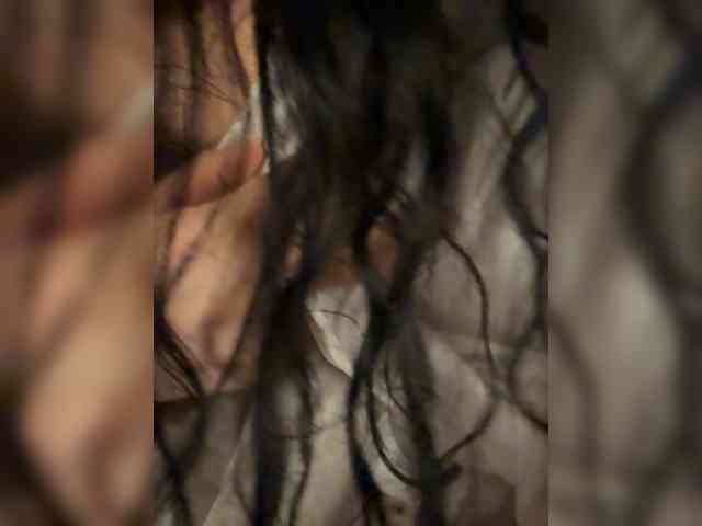 Ekaterina2221's chat room