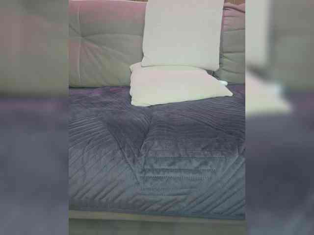 EditaMilf's chat room